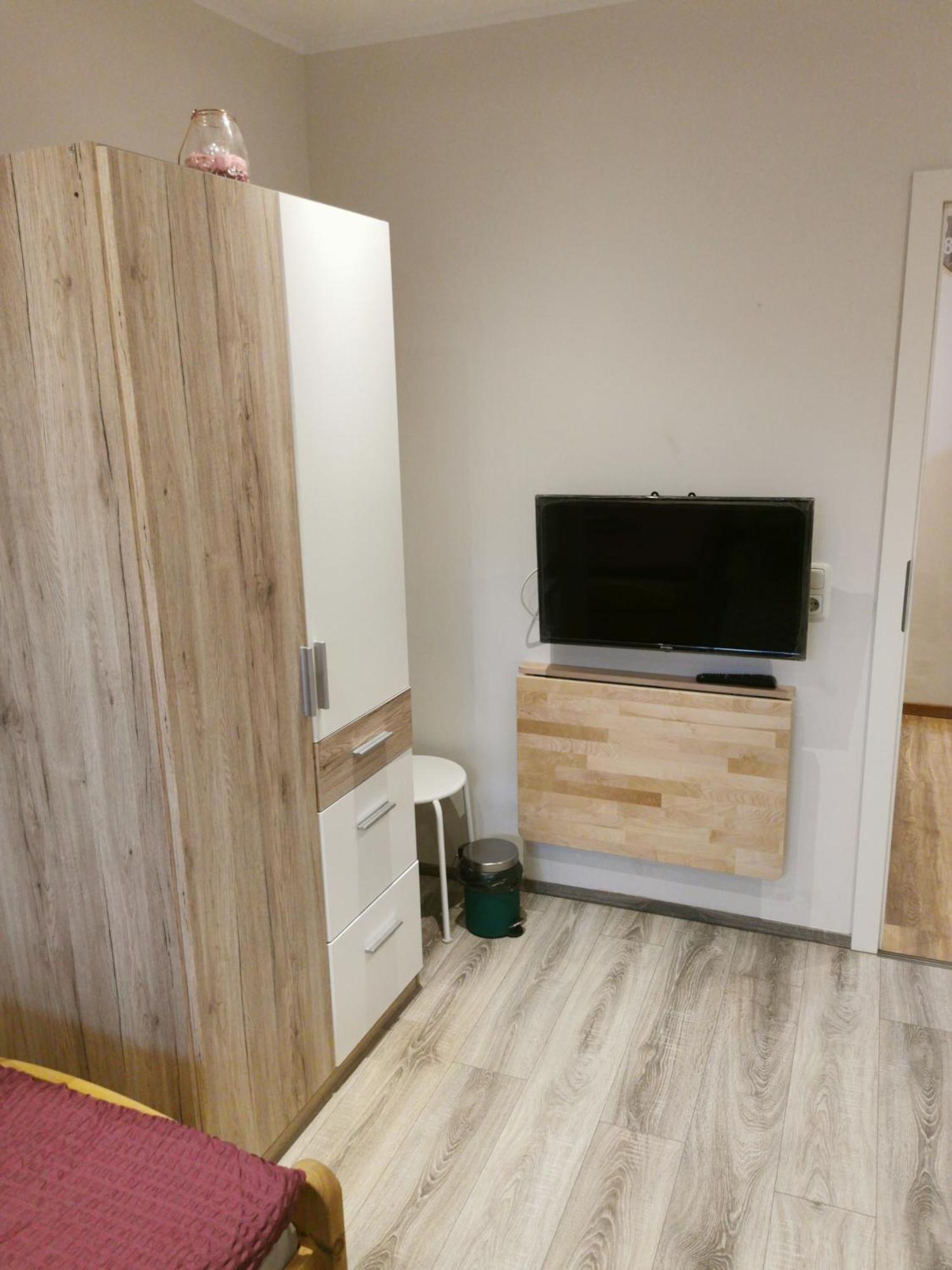 Zimmervermietung Lannik Hotell Hildesheim Exteriör bild
